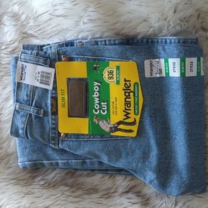 Cowboy cut Wrangler slim fit